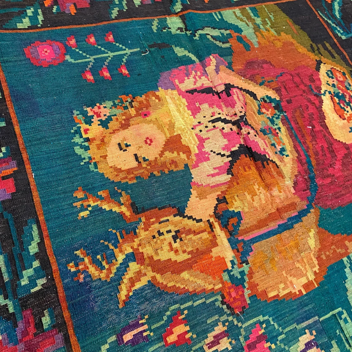 Artistic Antique Turkish Rugs: Unique Vintage Masterpieces - Image 12